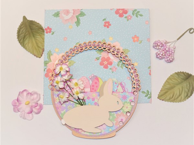 Darina's Crafts EasterBasketCard4-640x480_c  