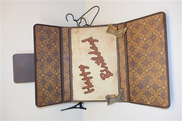 Darina's Crafts Suitcase-Card-Inside_DarinasCrafts-640x480  