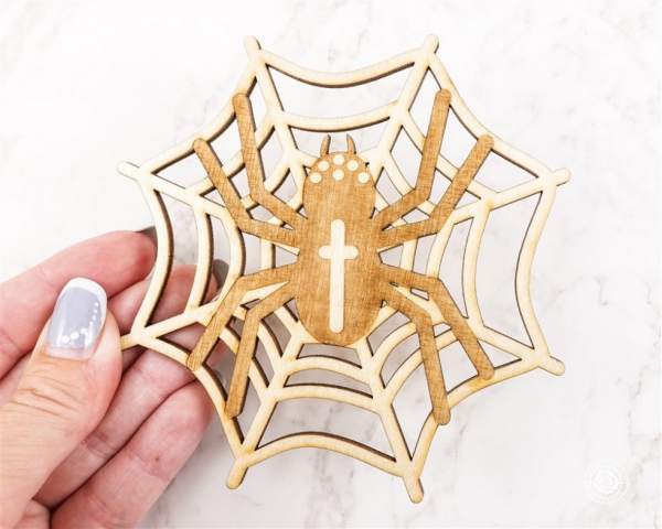 Darina's Crafts Halloween-Coasters-01_DarinasCrafts-23-982x786-640x480  