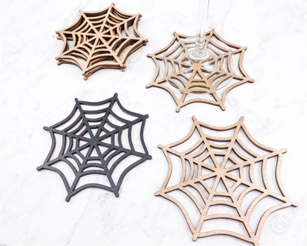 Darina's Crafts Halloween-Coasters-02_DarinasCrafts-4-982x786-640x480  