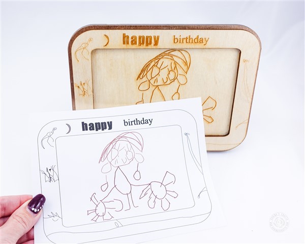 Darina's Crafts Custom-Kids-Drawing-Picture-Frame_DarinasCrafts-3-Copy-640x480  