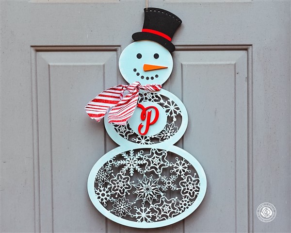 Darina's Crafts Snowman-Door-Hanger_DarinasCrafts-154-640x480  